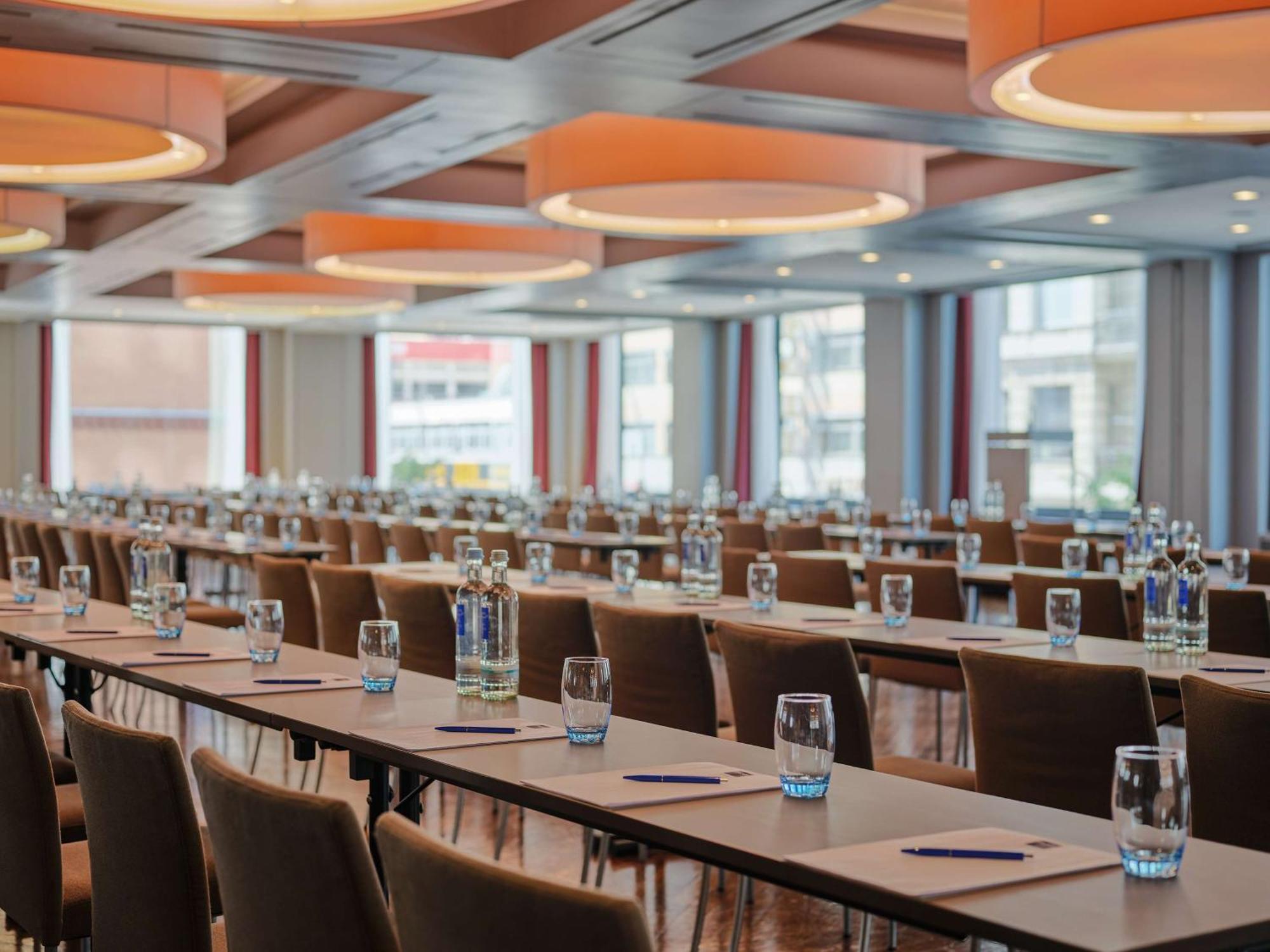 Hotel Dorint Kurfuerstendamm Berlino